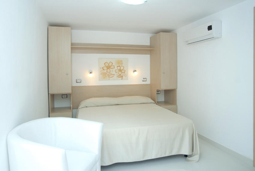 B&B Ala Marina ペスキチ 部屋 写真