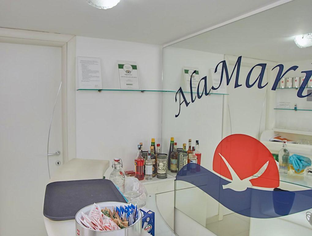 B&B Ala Marina ペスキチ エクステリア 写真