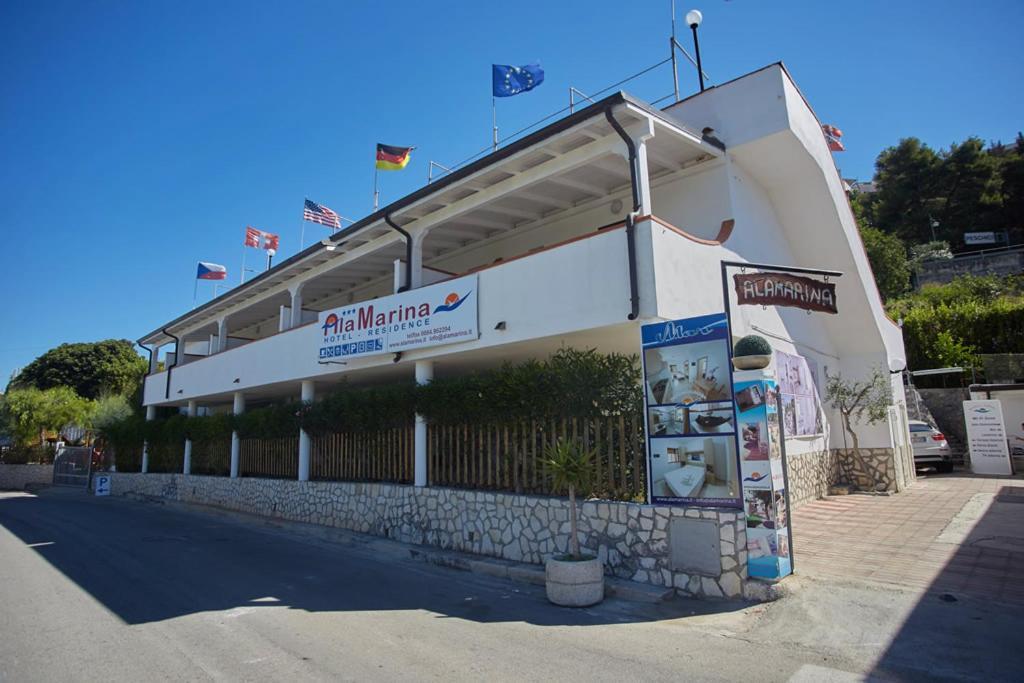 B&B Ala Marina ペスキチ エクステリア 写真