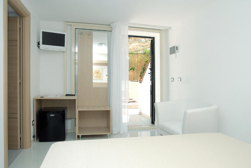 B&B Ala Marina ペスキチ 部屋 写真