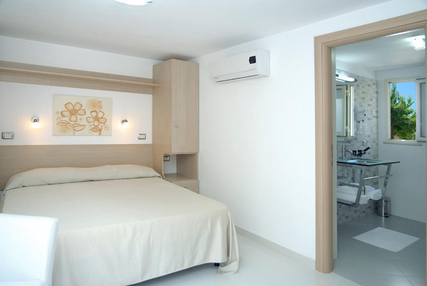 B&B Ala Marina ペスキチ 部屋 写真